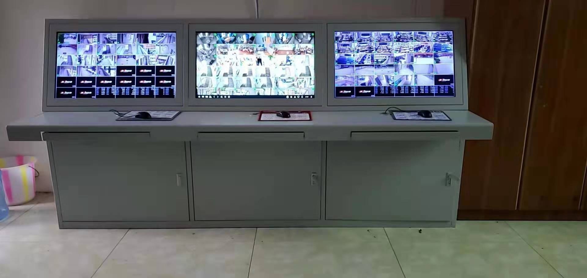 成都監(jiān)控操作臺廠家在哪