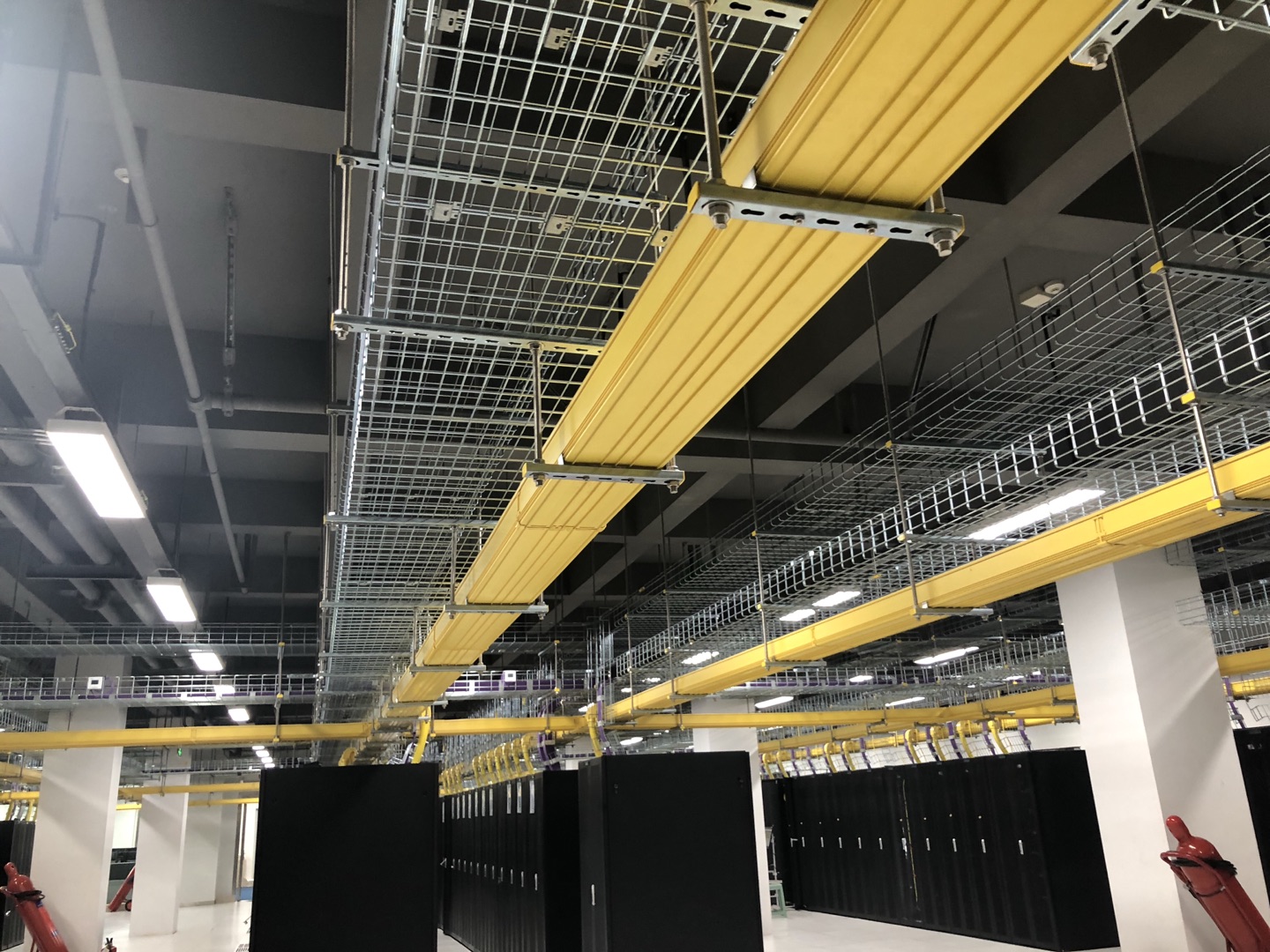 四川冷通道機柜哪里買