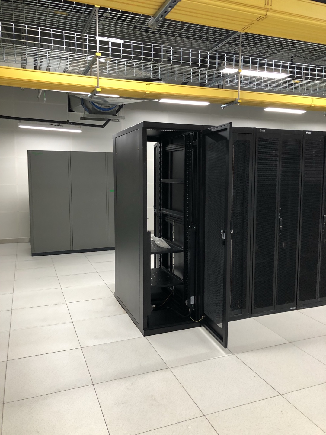 成都冷通道廠(chǎng)家哪有